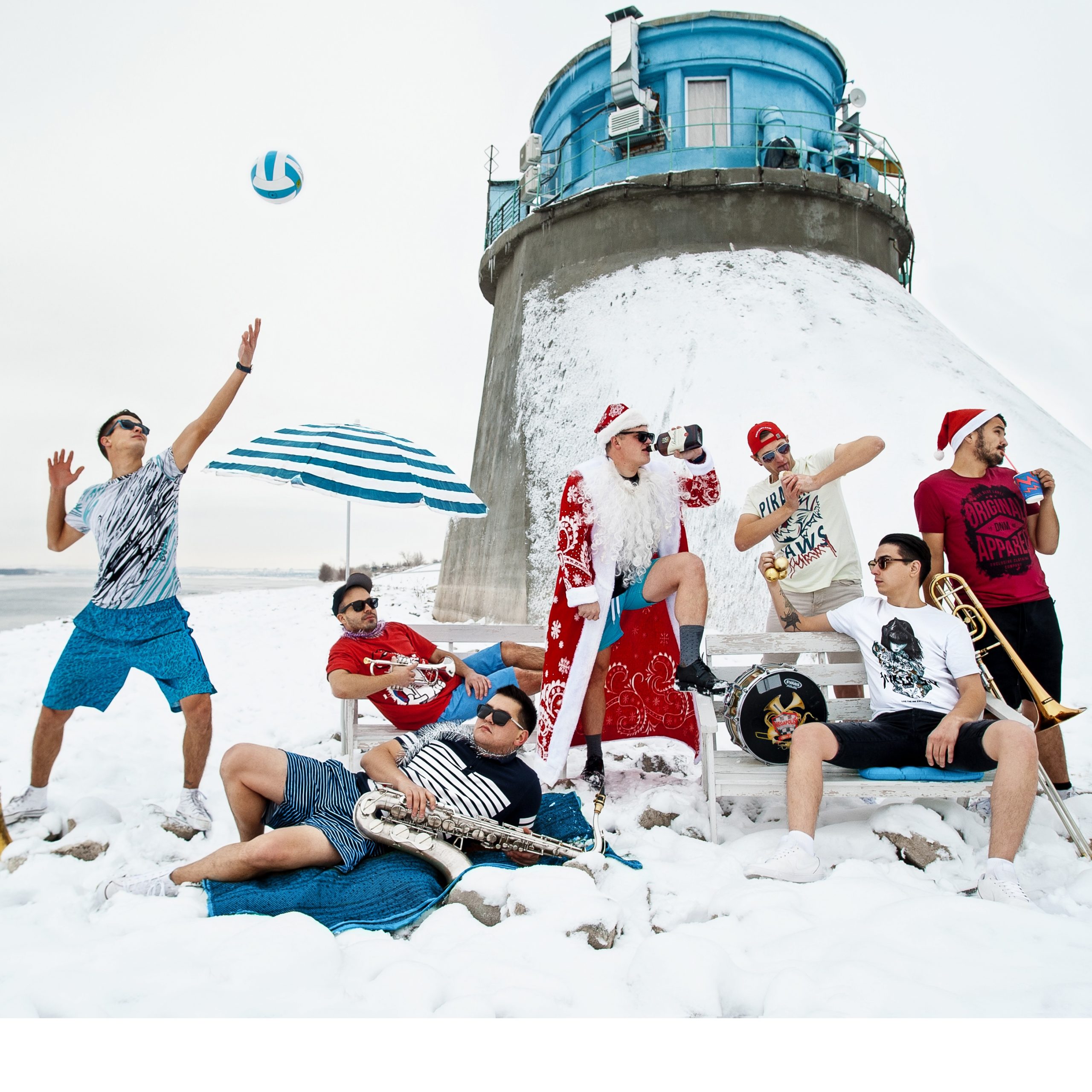 COVER BAND SHOW - Musical show based on the best hits and the strongest energy of the artists.